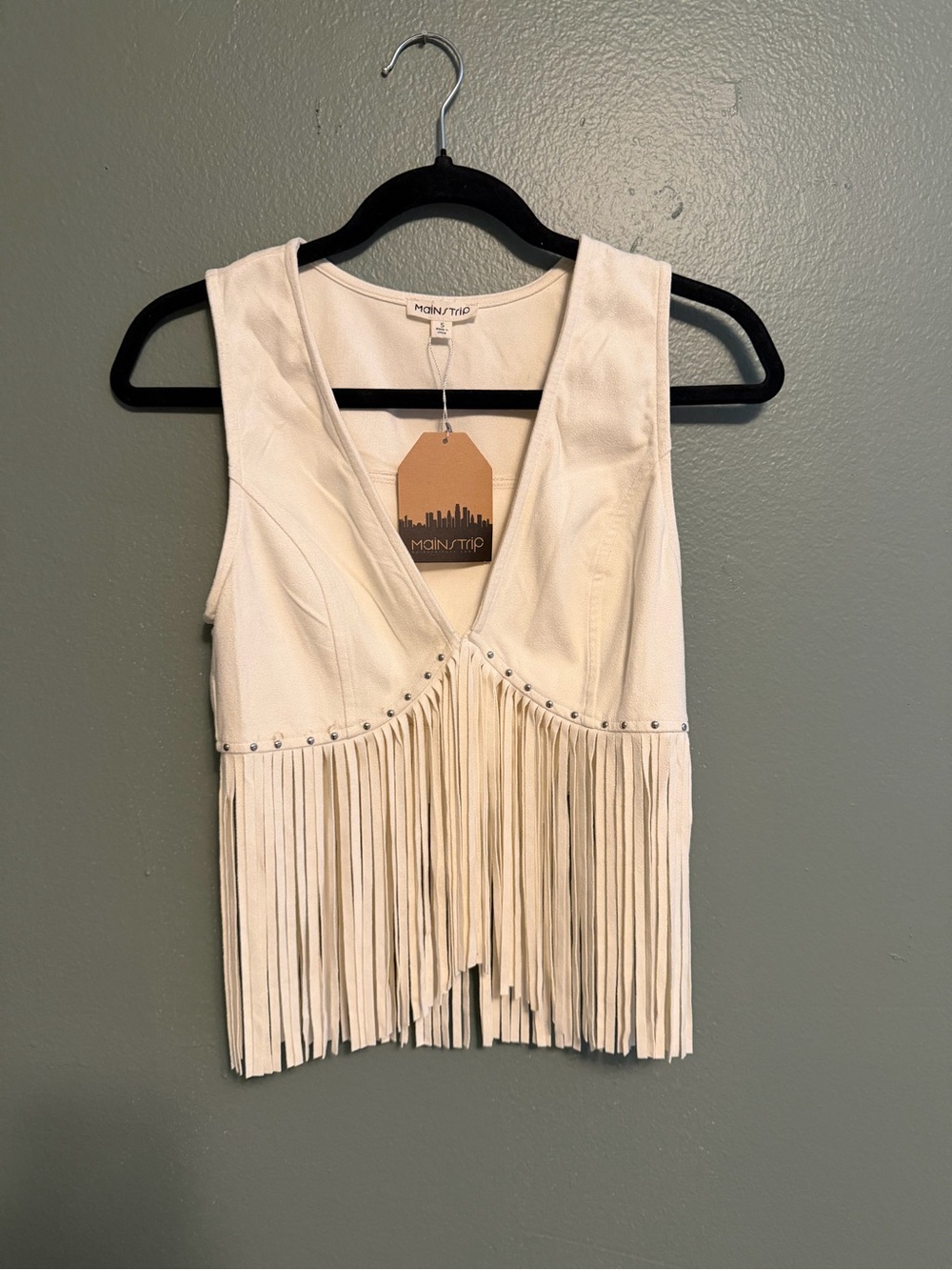 Main Strip Cream Fringe Studded Sleeveless Top